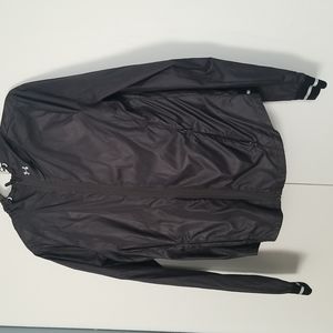 Under Armour Storm1 womens running jacket. Water Resistant sze medium